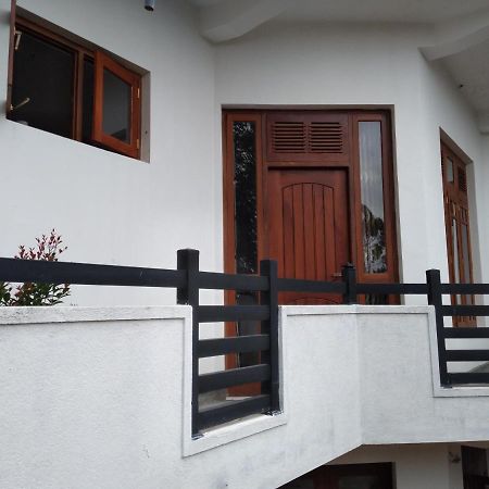 Holly House Homestay Ella Zewnętrze zdjęcie