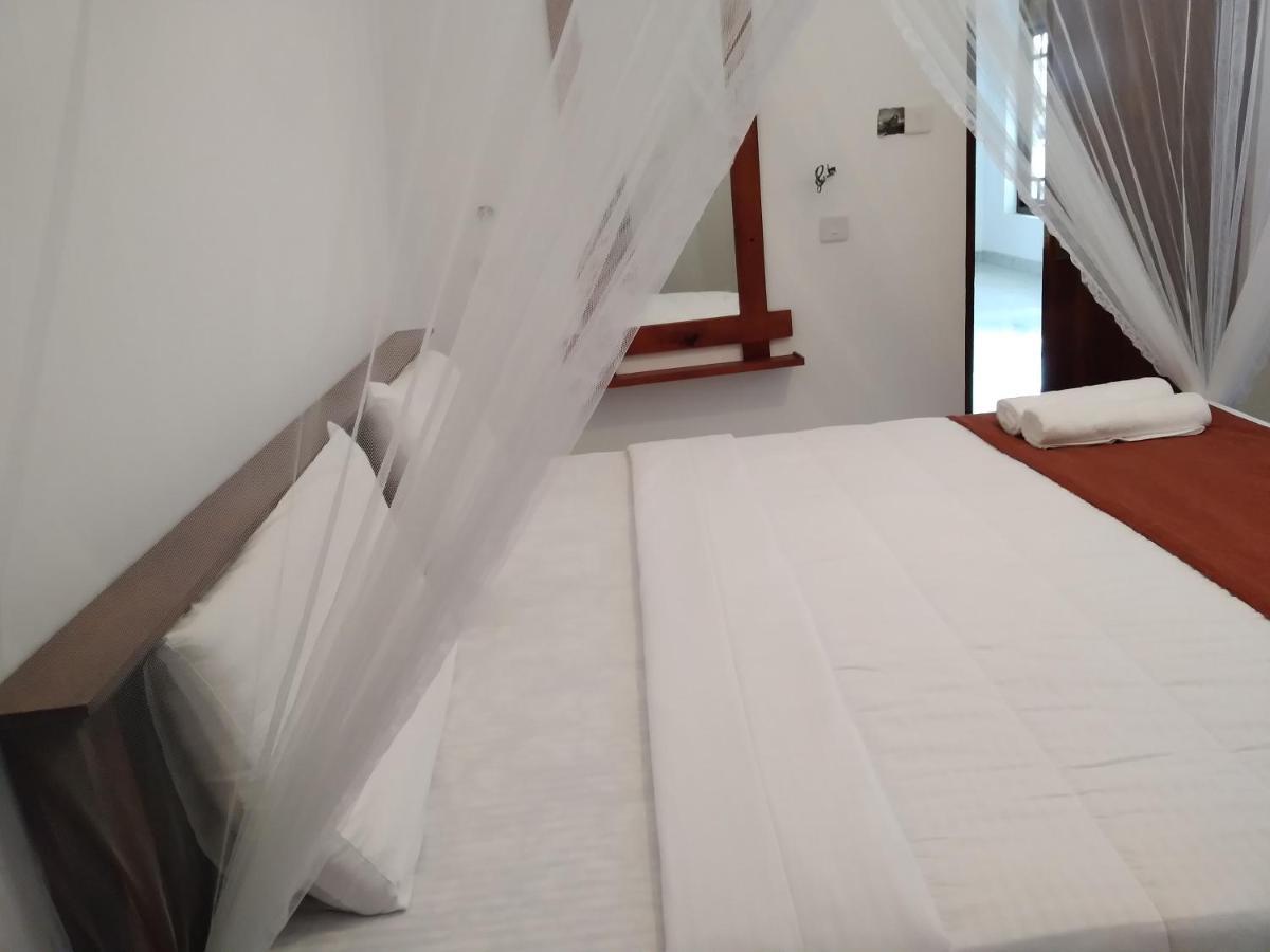 Holly House Homestay Ella Zewnętrze zdjęcie