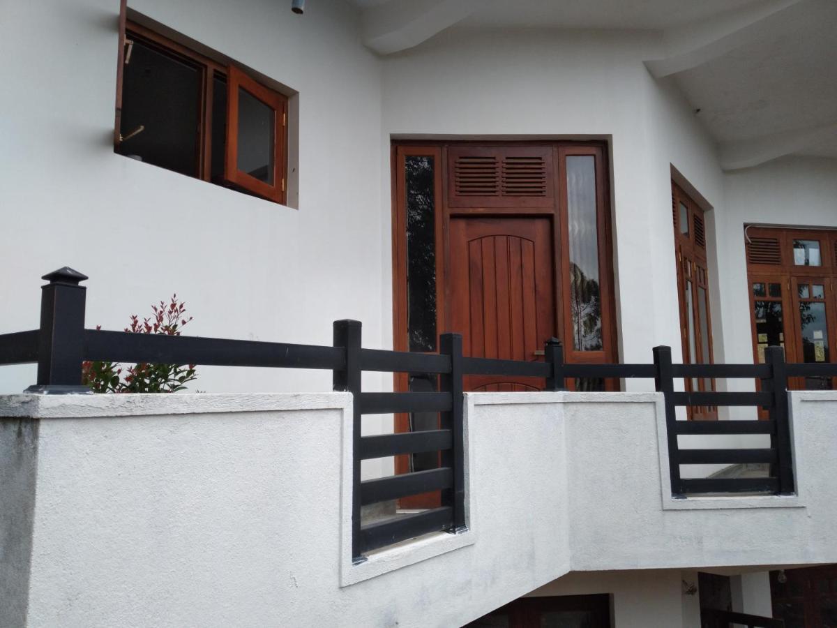 Holly House Homestay Ella Zewnętrze zdjęcie