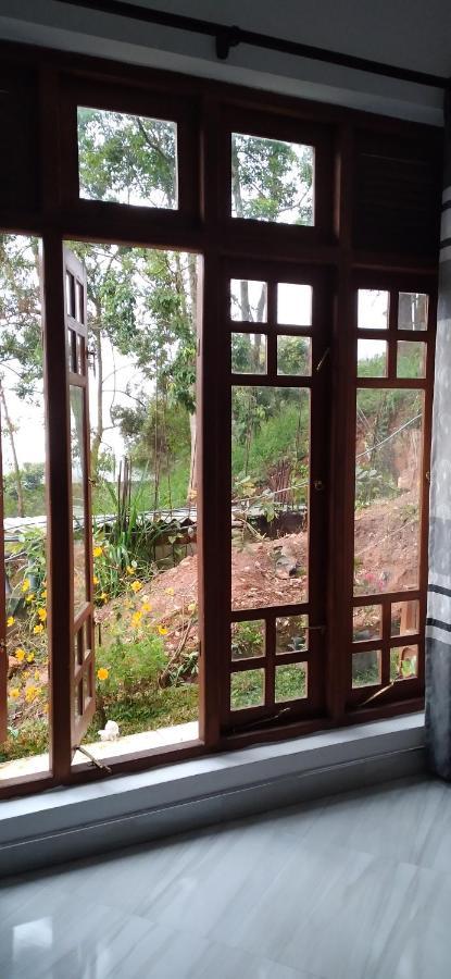 Holly House Homestay Ella Zewnętrze zdjęcie